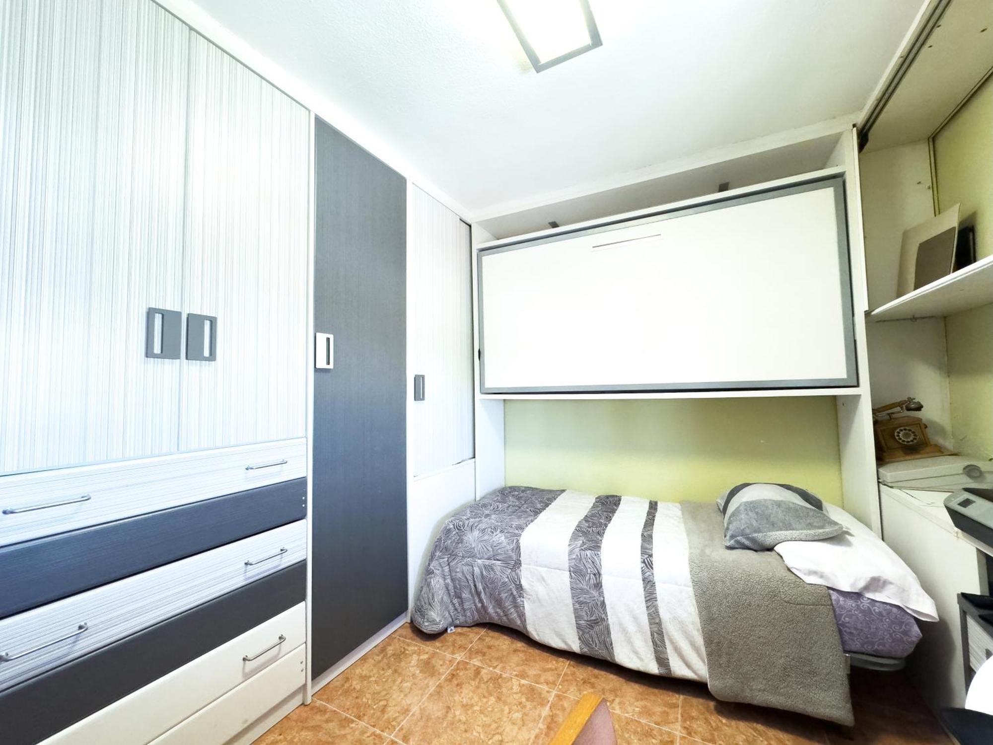 Valencia Avenida Del Puerto Private Rooms Δωμάτιο φωτογραφία